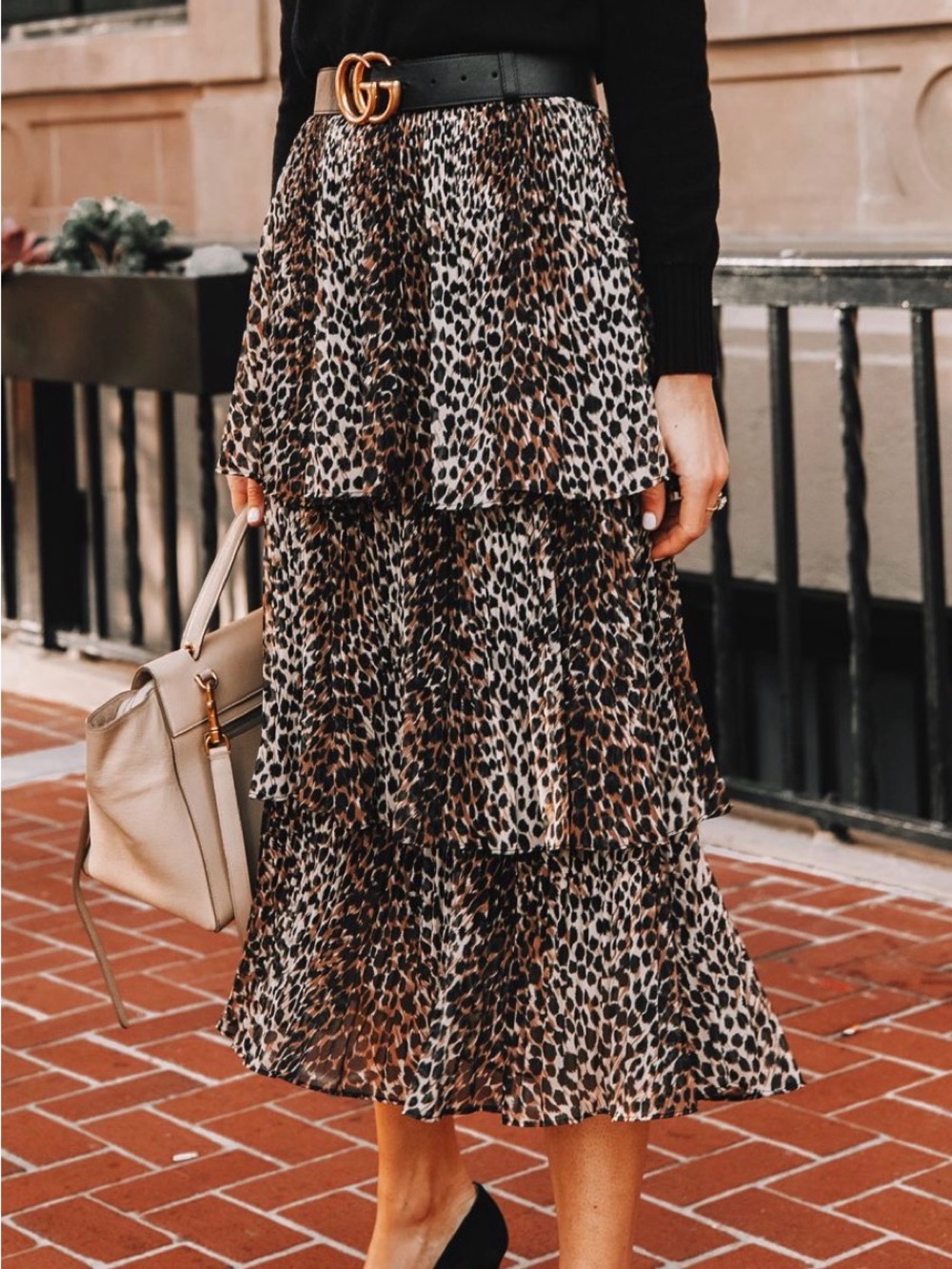 Topshop Leopard Tiered Midi Skirt in Brown and Black, size 6